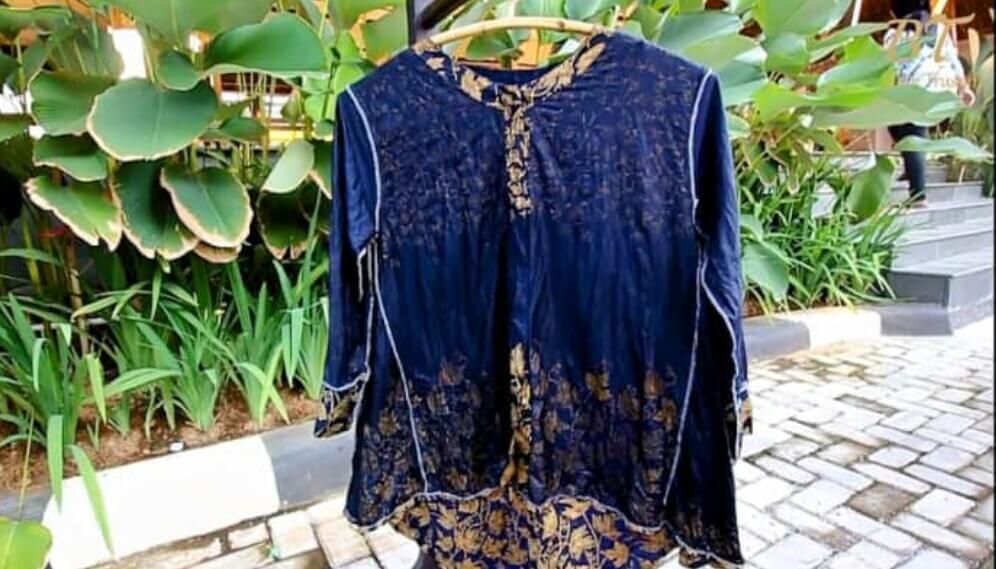 Merawat batik Merawat batik