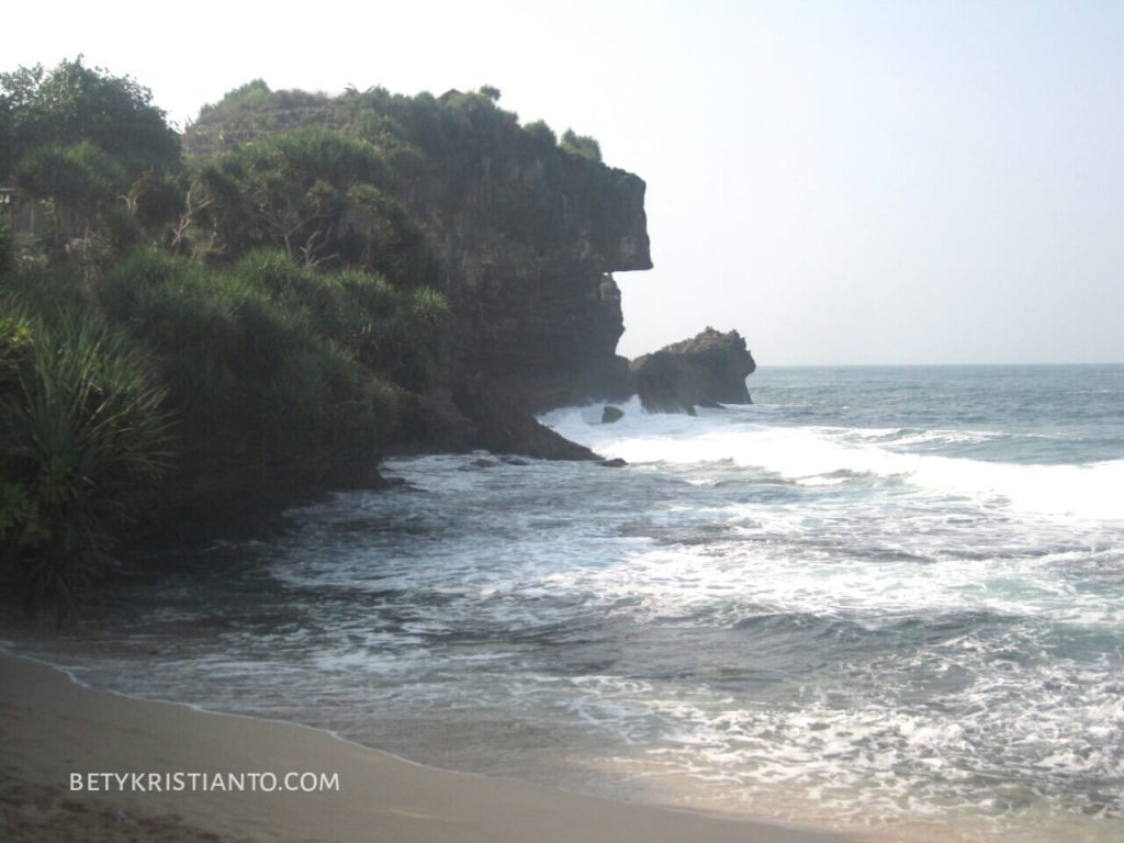 Pantai Ngobaran