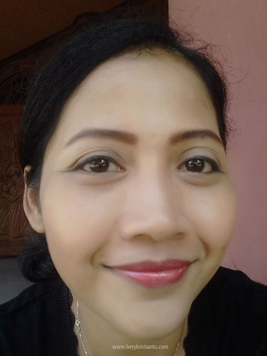 REVIEW Wardah mineral + clarifying mas