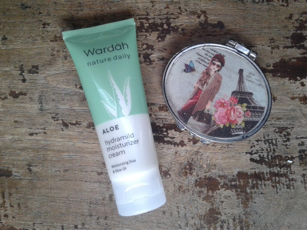 Wardah Aloe Hydramild Moisturizer Cream Wardah Aloe Hydramild Moisturizer Cream