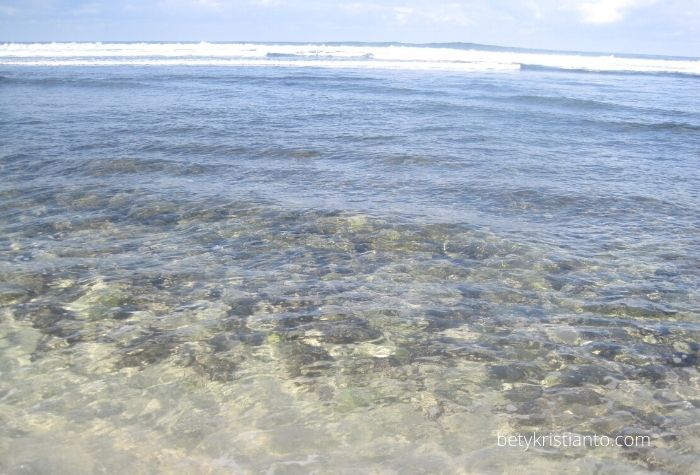 beningnya indrayanti beach